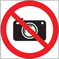 P48 Запрещается пользоваться фотоаппаратом - наклейка